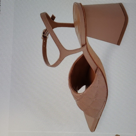 NEW Open Edit Austyn Quilted Sandal - Picture 9 of 11